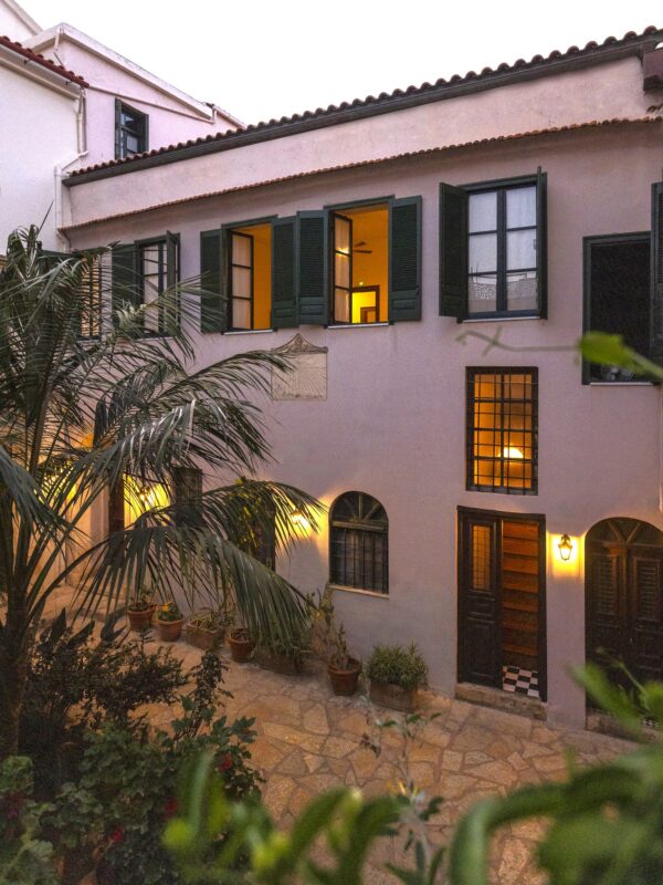 Sundial Lodge Chania Bed & Breakfast